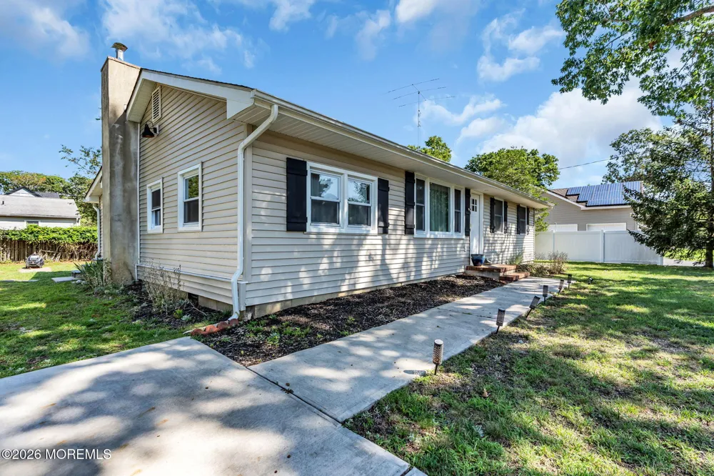 1530 Arient Road Forked River, NJ 08731