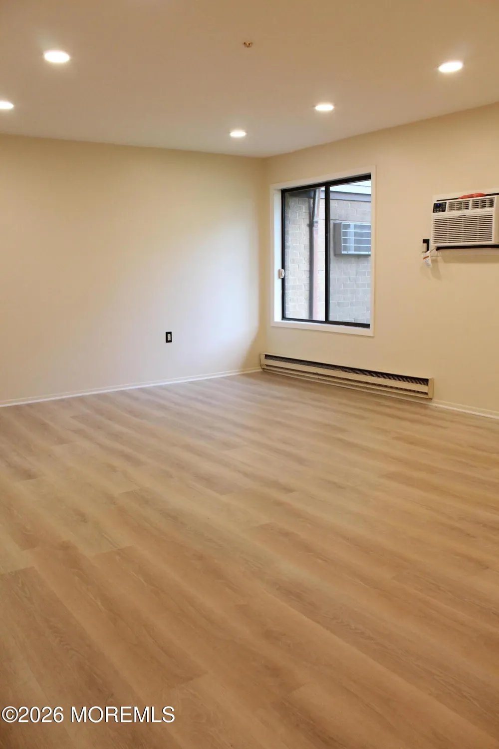 7 Pine Cluster Circle #J Manalapan, NJ 07726