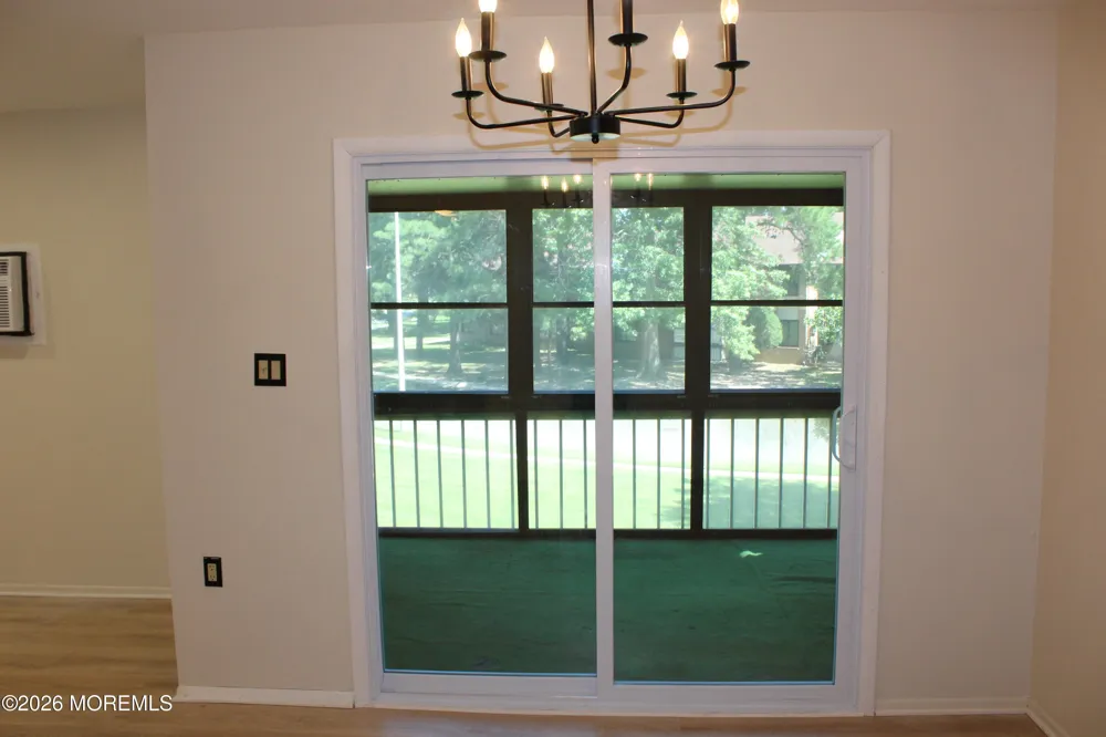 7 Pine Cluster Circle #J Manalapan, NJ 07726