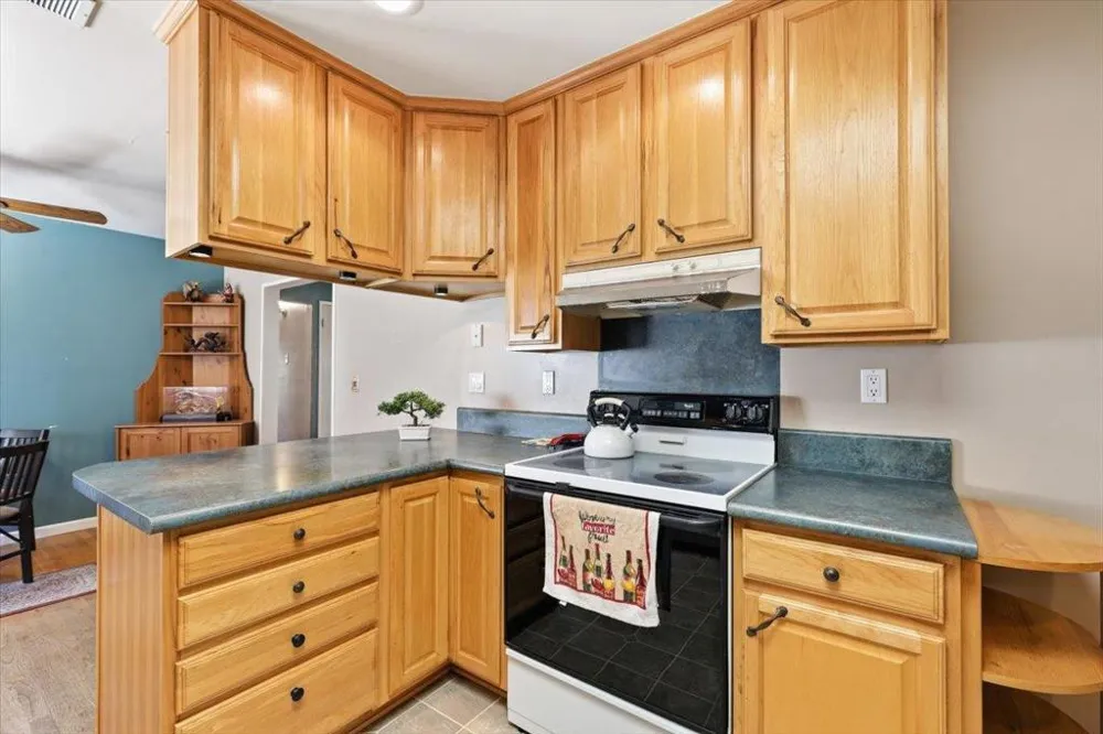 16155 De Witt Morgan Hill, CA 95037