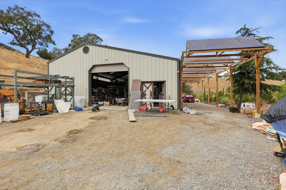 16155 De Witt Morgan Hill, CA 95037