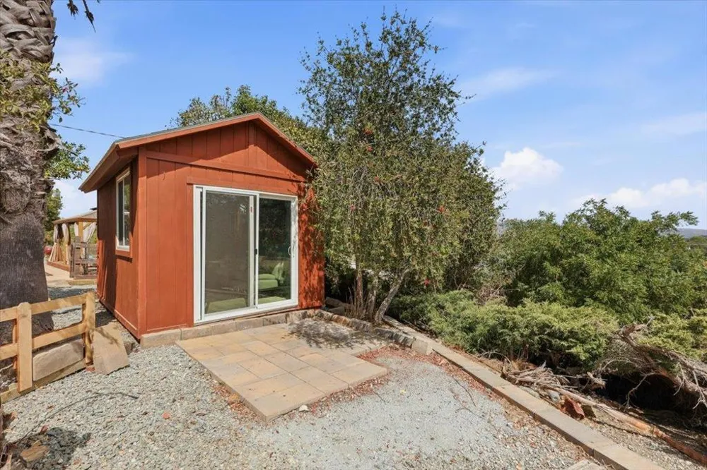 16155 De Witt Morgan Hill, CA 95037