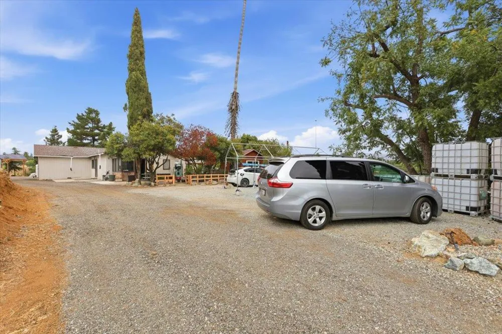 16155 De Witt Morgan Hill, CA 95037