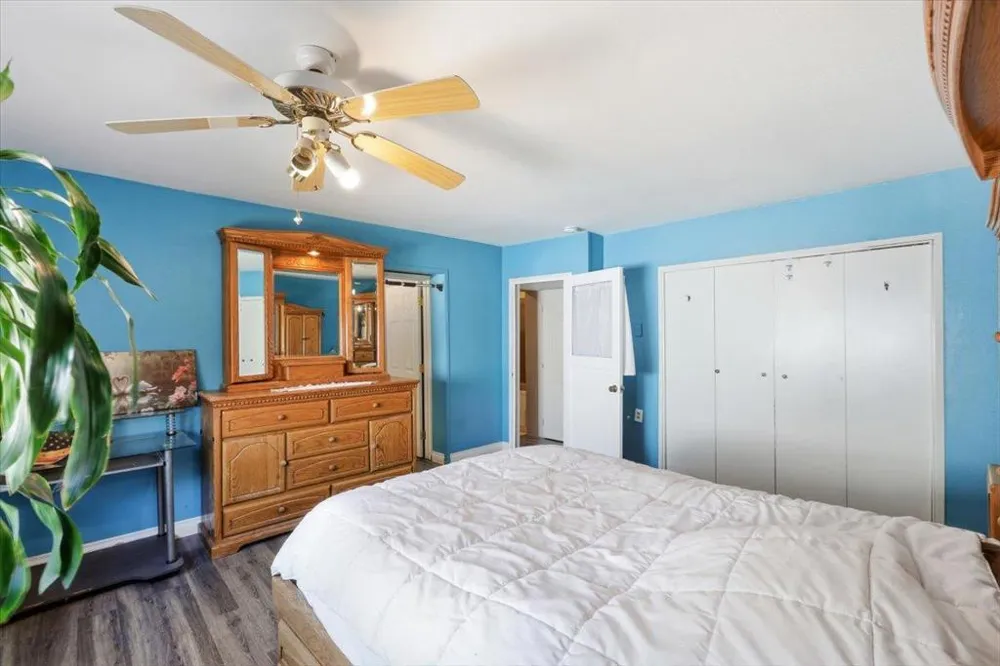 16155 De Witt Morgan Hill, CA 95037