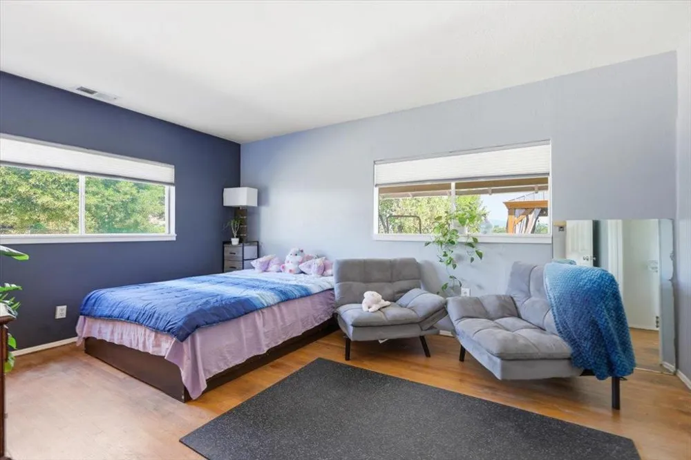16155 De Witt Morgan Hill, CA 95037