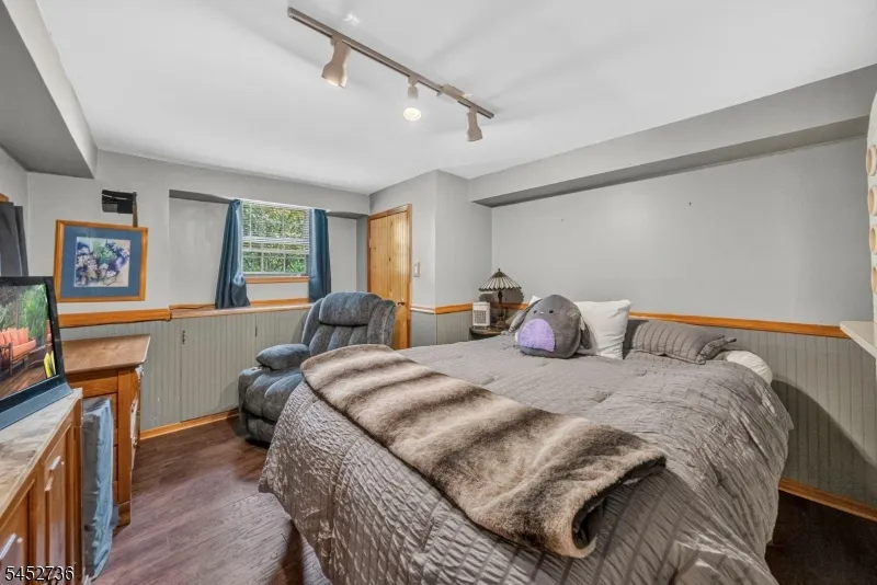 129 Belmohr St Belleville, NJ 07109