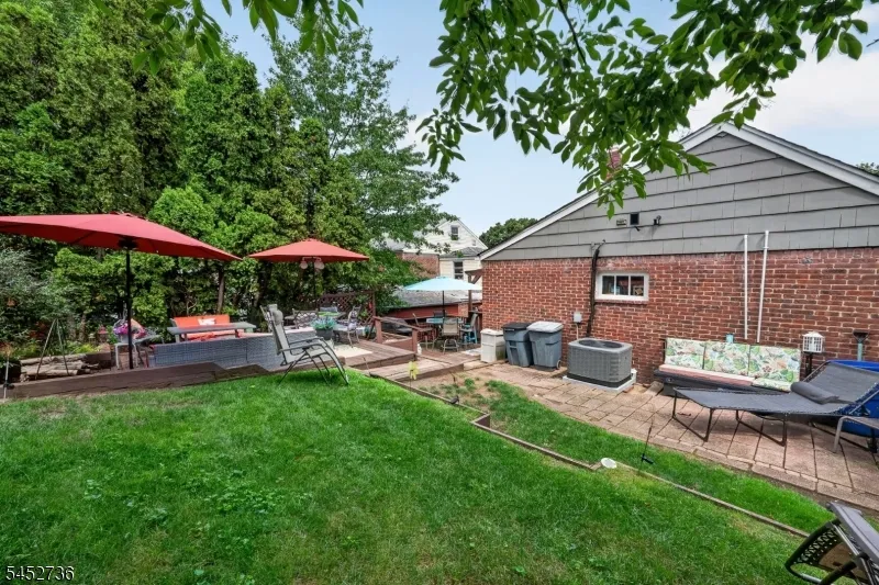 129 Belmohr St Belleville, NJ 07109