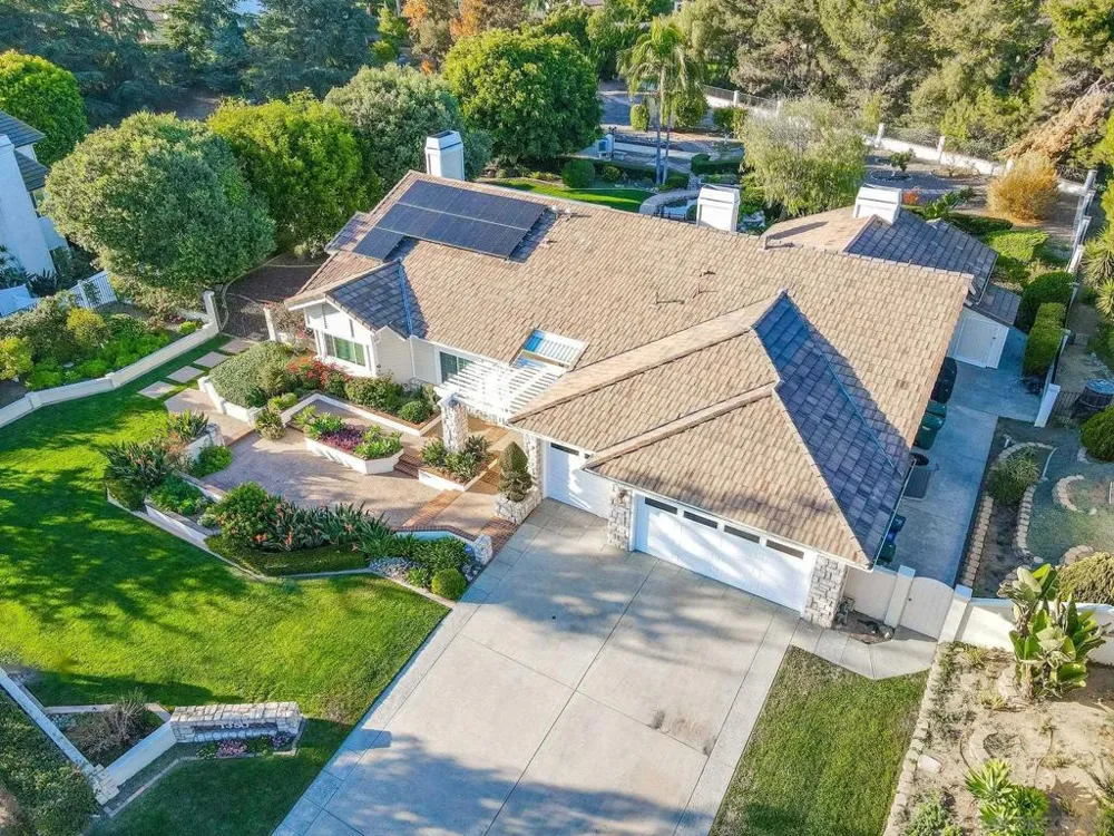 1350 Lupine Hills Vista, CA 92081