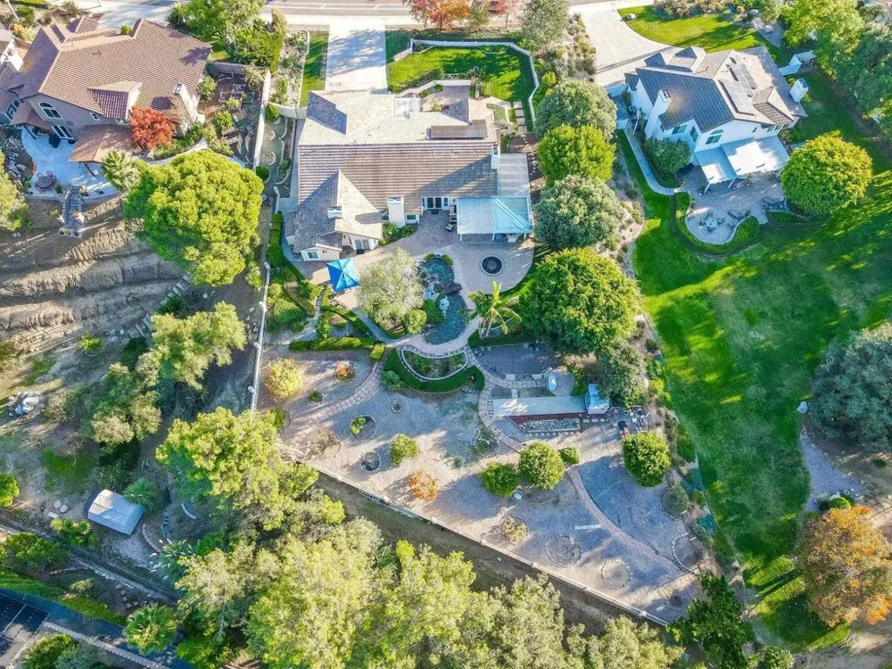 1350 Lupine Hills Vista, CA 92081