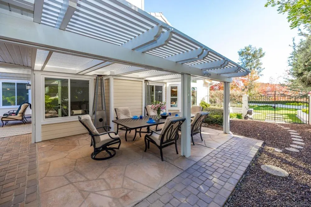 1350 Lupine Hills Vista, CA 92081