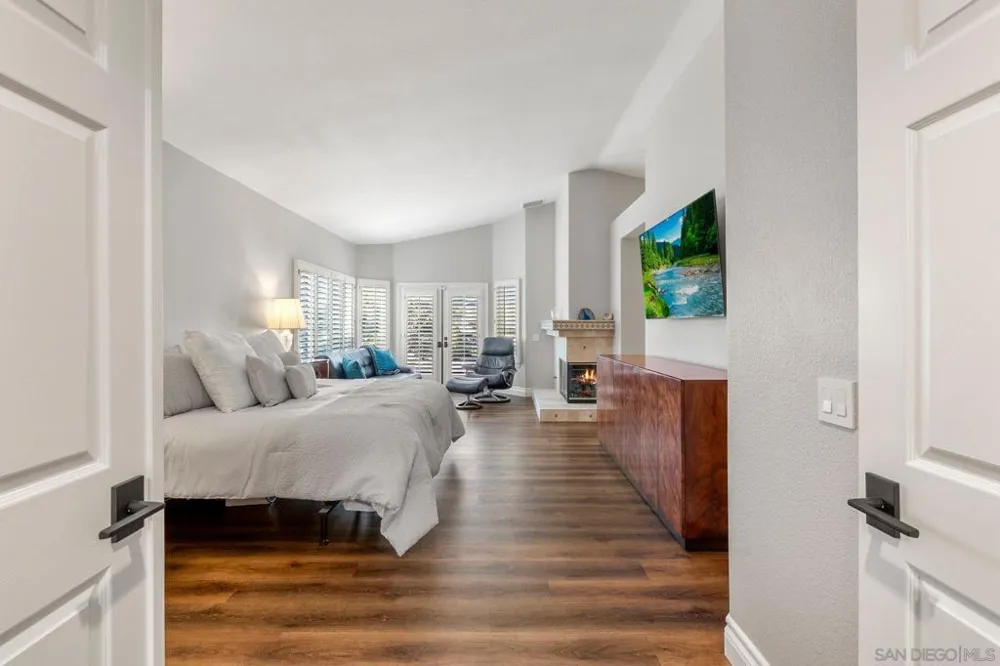 1350 Lupine Hills Vista, CA 92081