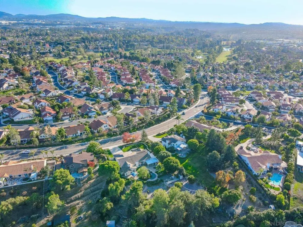 1350 Lupine Hills Vista, CA 92081