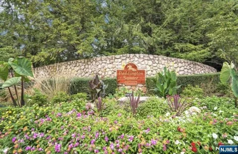1198 Richmond Road