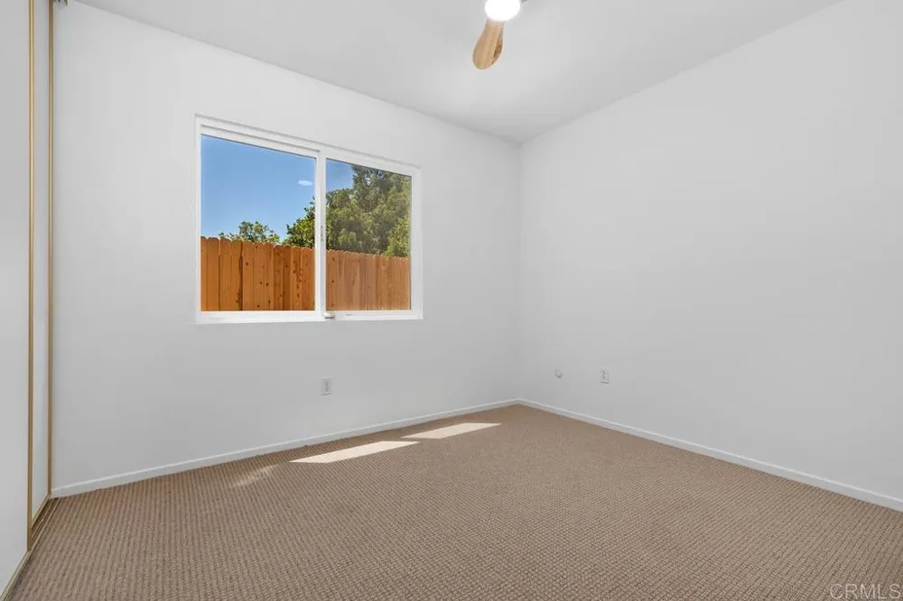 11274 Vista LA Cuesta Drive San Diego, CA 92131