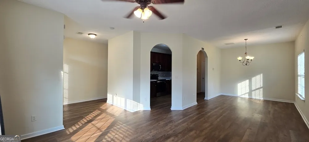 5472 Festival Av Fairburn, GA 30213