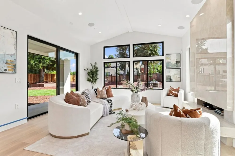21468 Krzich Place Cupertino, CA 95014