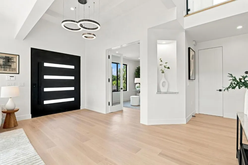 21468 Krzich Place Cupertino, CA 95014