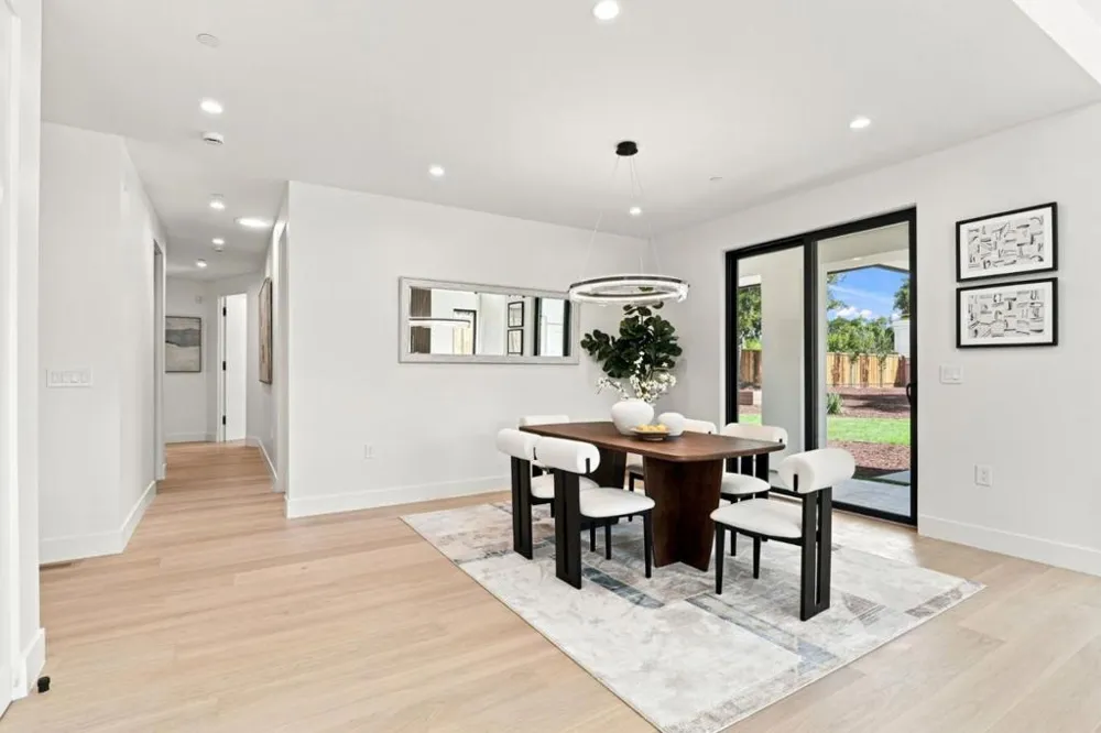 21468 Krzich Place Cupertino, CA 95014