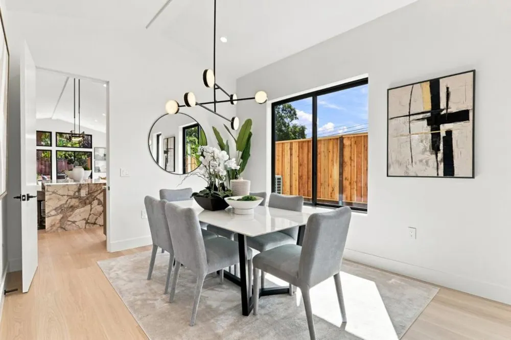 21468 Krzich Place Cupertino, CA 95014