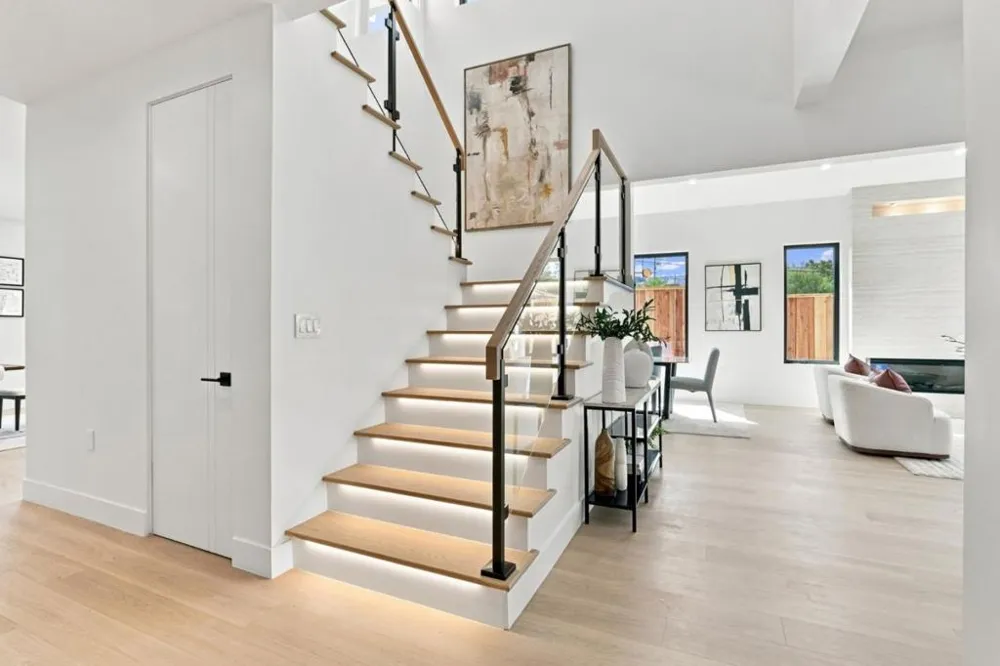 21468 Krzich Place Cupertino, CA 95014