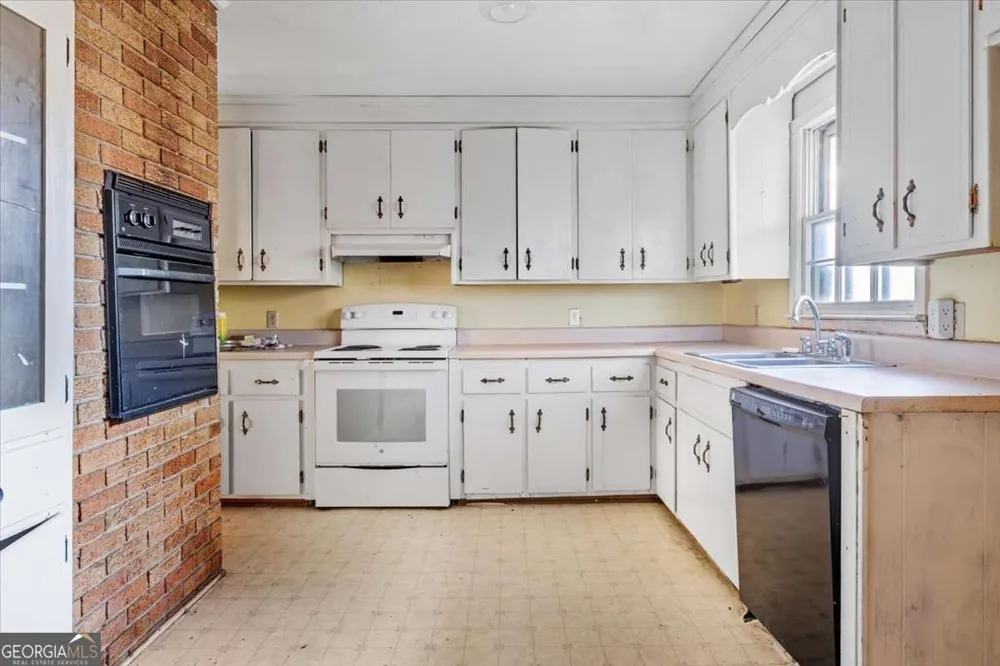 3905 Sloppy Floyd Lake RD Summerville, GA 30747