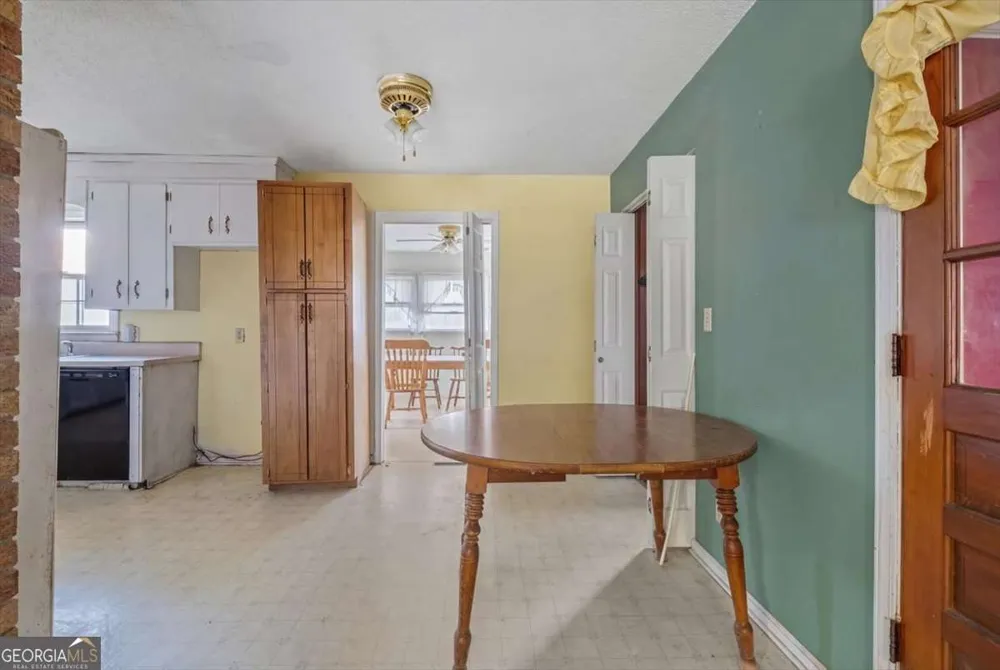 3905 Sloppy Floyd Lake RD Summerville, GA 30747