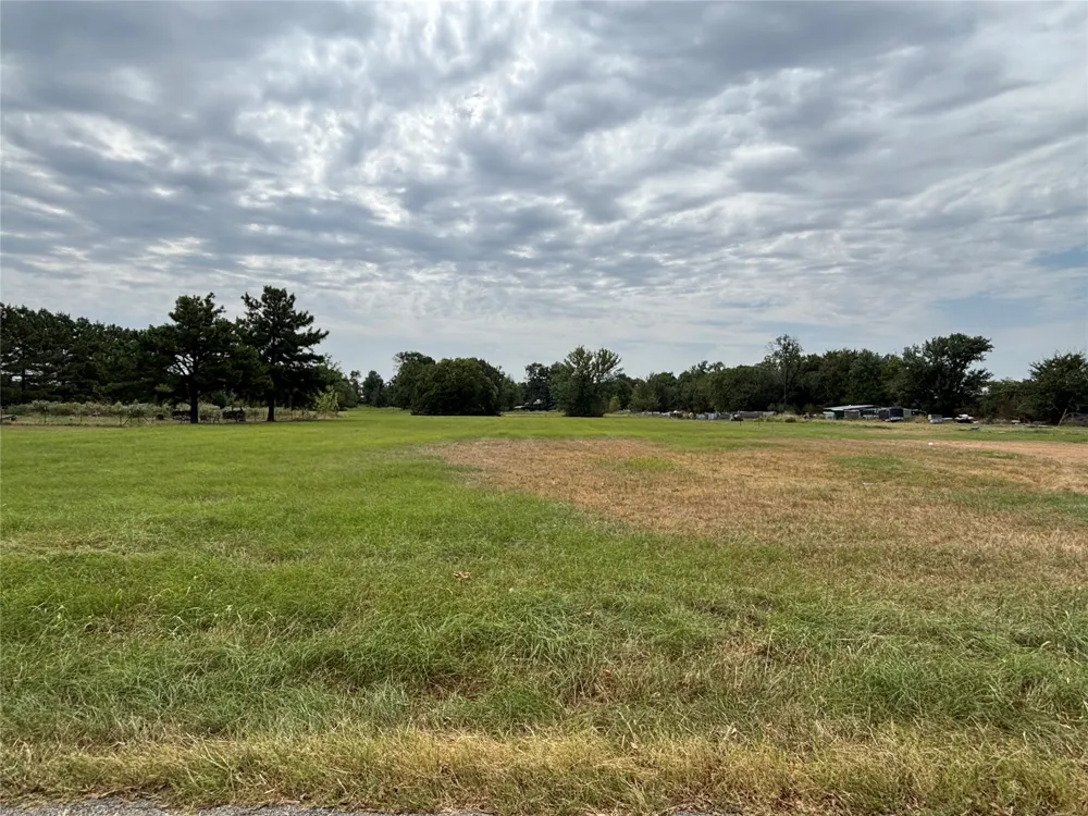 Hendrix Road Hendrix, OK 74741