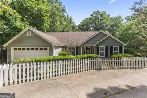22 Maddox RD SE