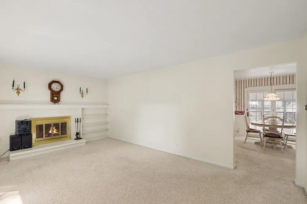 1399 Clover Crest NW Grand Rapids City, MI 49504