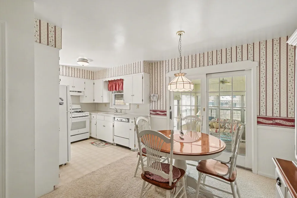 1399 Clover Crest NW Grand Rapids City, MI 49504