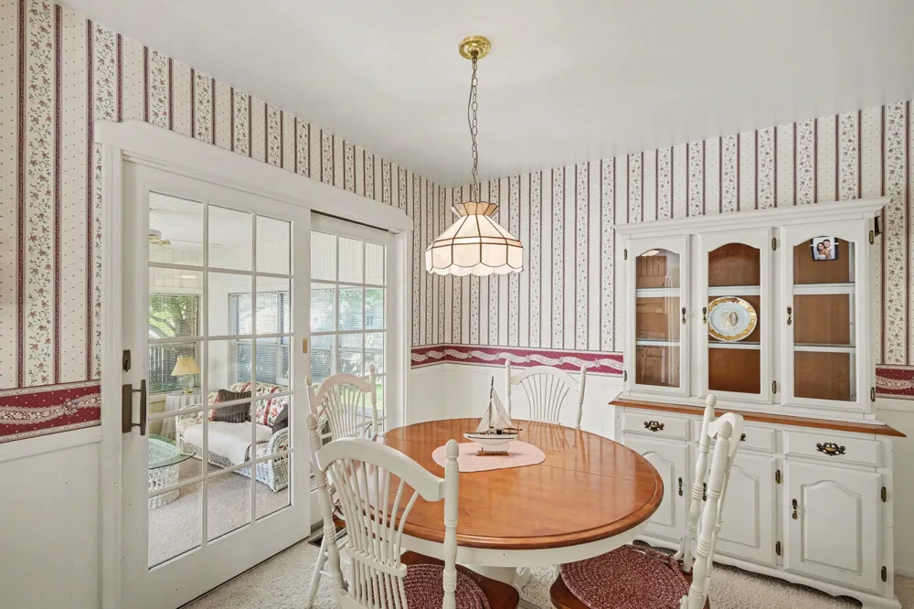 1399 Clover Crest NW Grand Rapids City, MI 49504