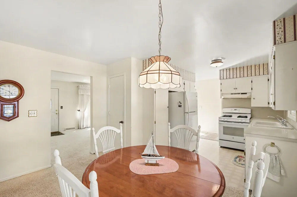 1399 Clover Crest NW Grand Rapids City, MI 49504