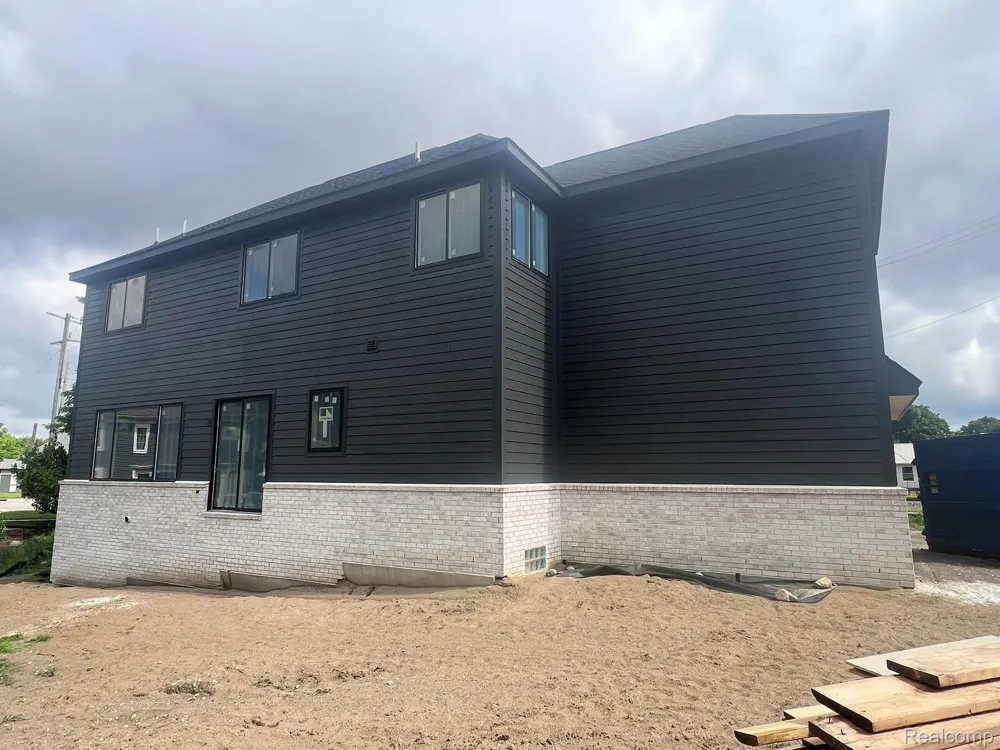 8065 Third Street Dexter City, MI 48130