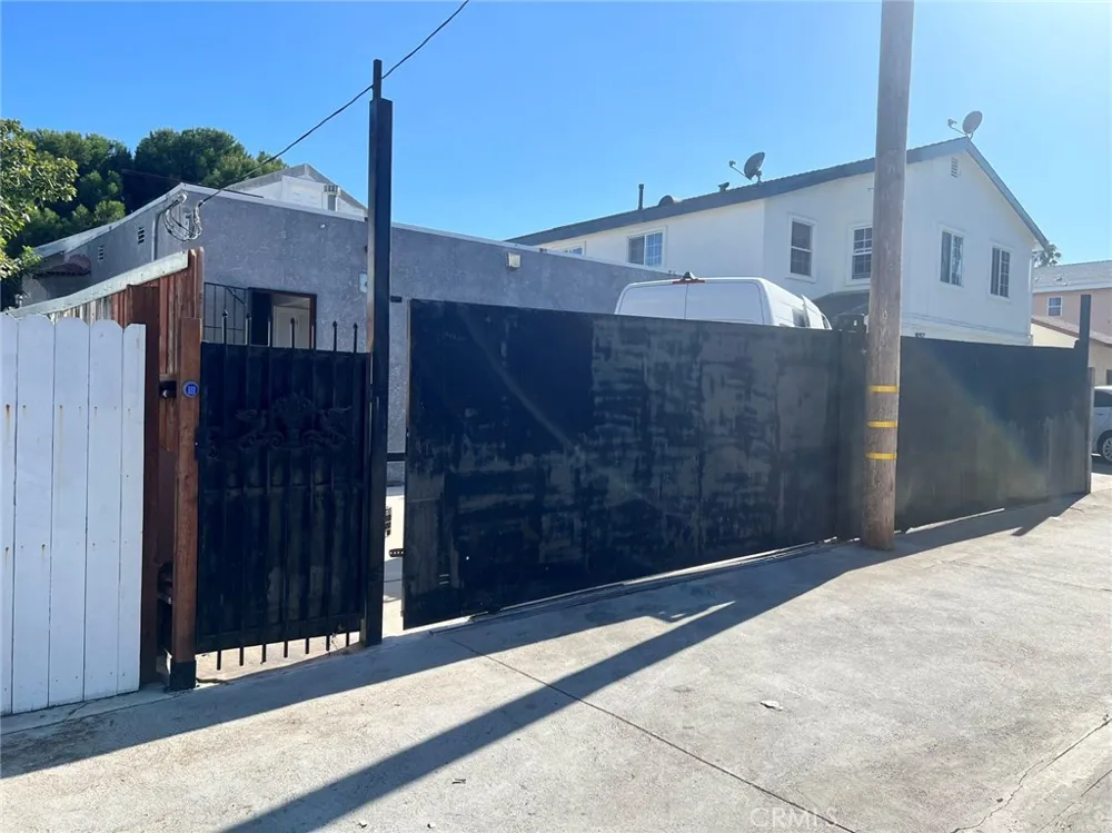 324 W Oliver San Pedro, CA 90731