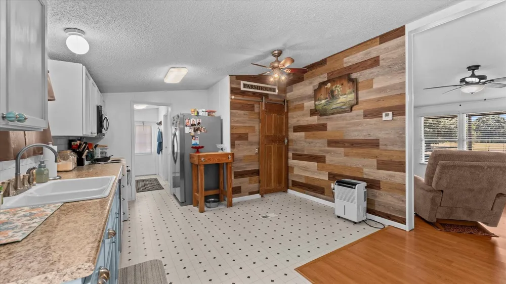 7747 Cattle Trail Road Midway, TX 75852
