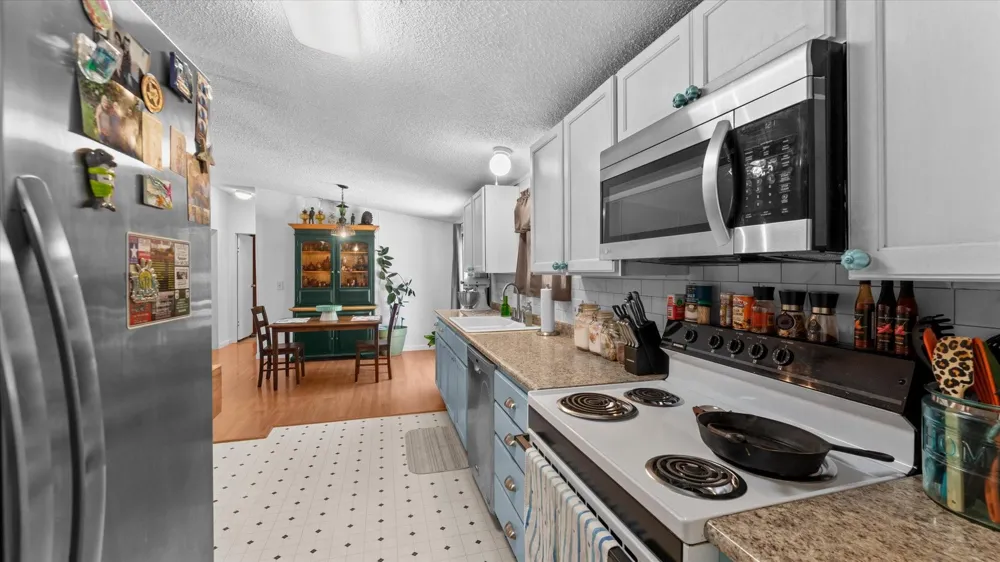 7747 Cattle Trail Road Midway, TX 75852