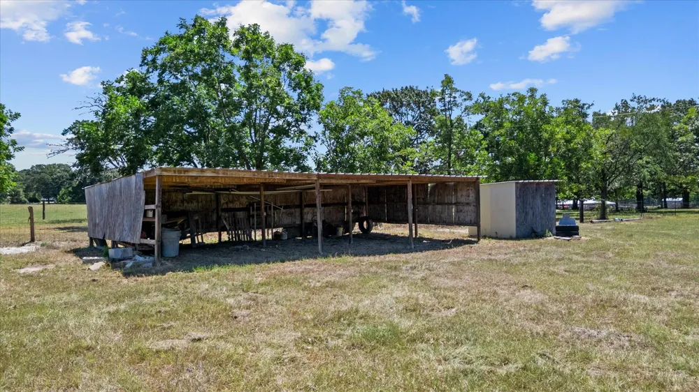 7747 Cattle Trail Road Midway, TX 75852