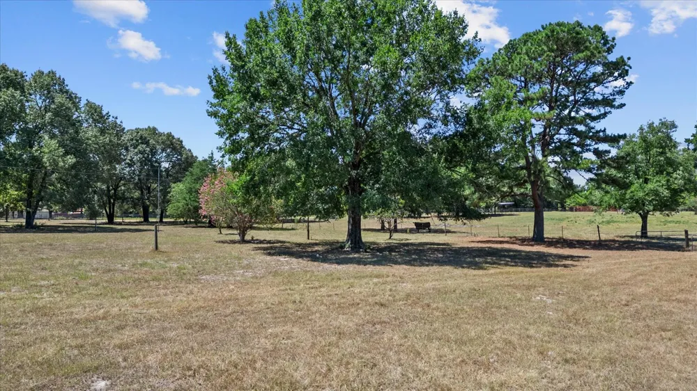 7747 Cattle Trail Road Midway, TX 75852