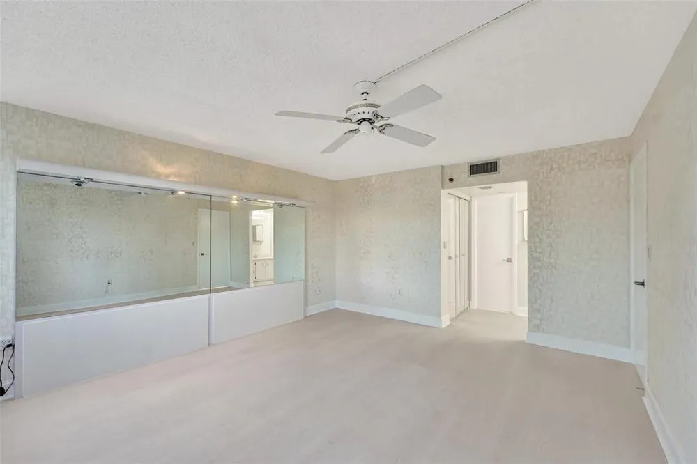 1000 St Charles Place #305 Pembroke Pines, FL 33026