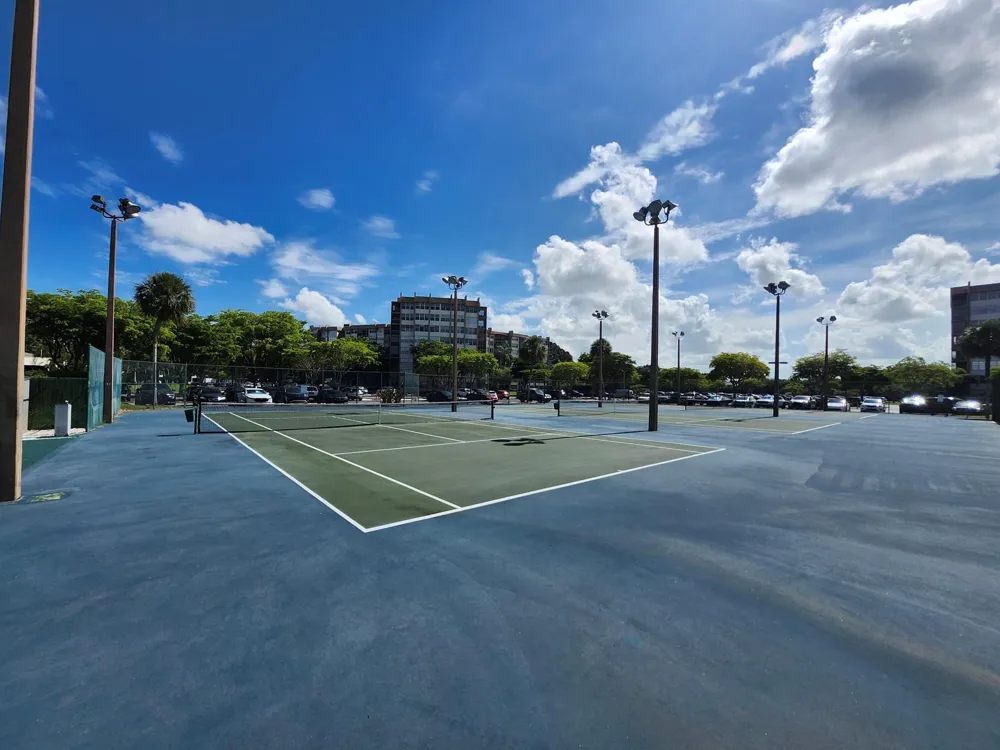 1000 St Charles Place #305 Pembroke Pines, FL 33026