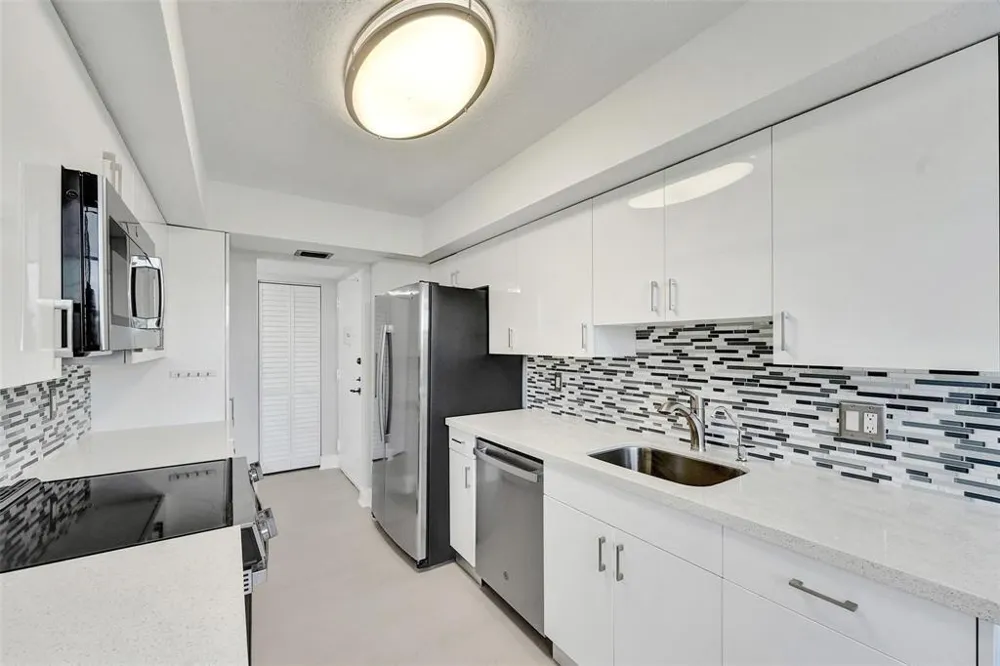 1000 St Charles Place #305 Pembroke Pines, FL 33026