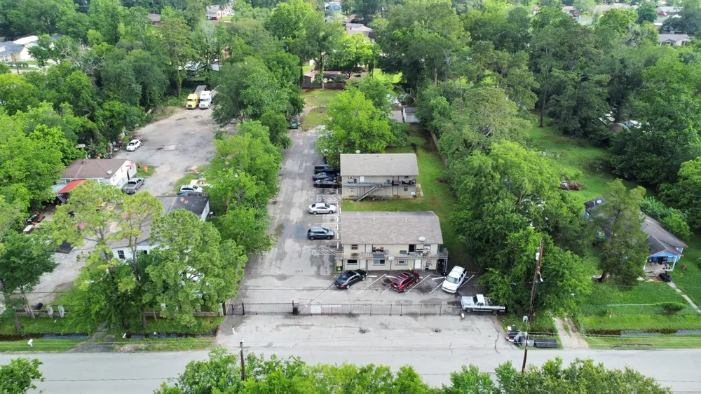 9211 Green River Drive #12 Houston, TX 77078