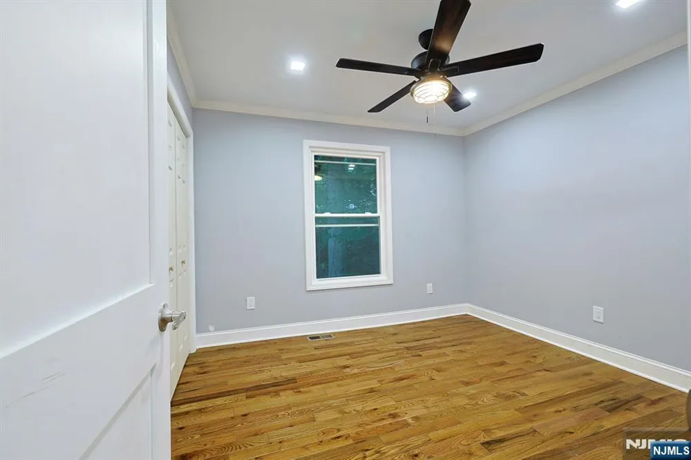 13 Maine Street Jefferson Township, NJ 07849