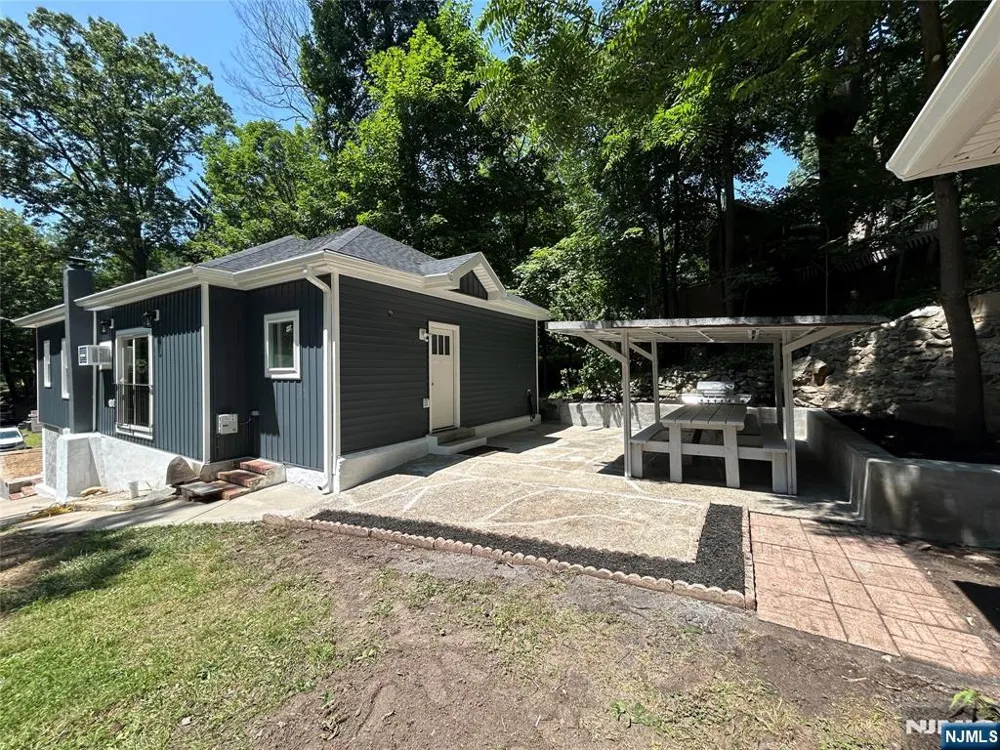 13 Maine Street Jefferson Township, NJ 07849