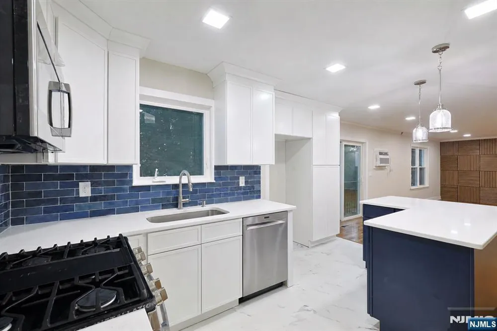 13 Maine Street Jefferson Township, NJ 07849