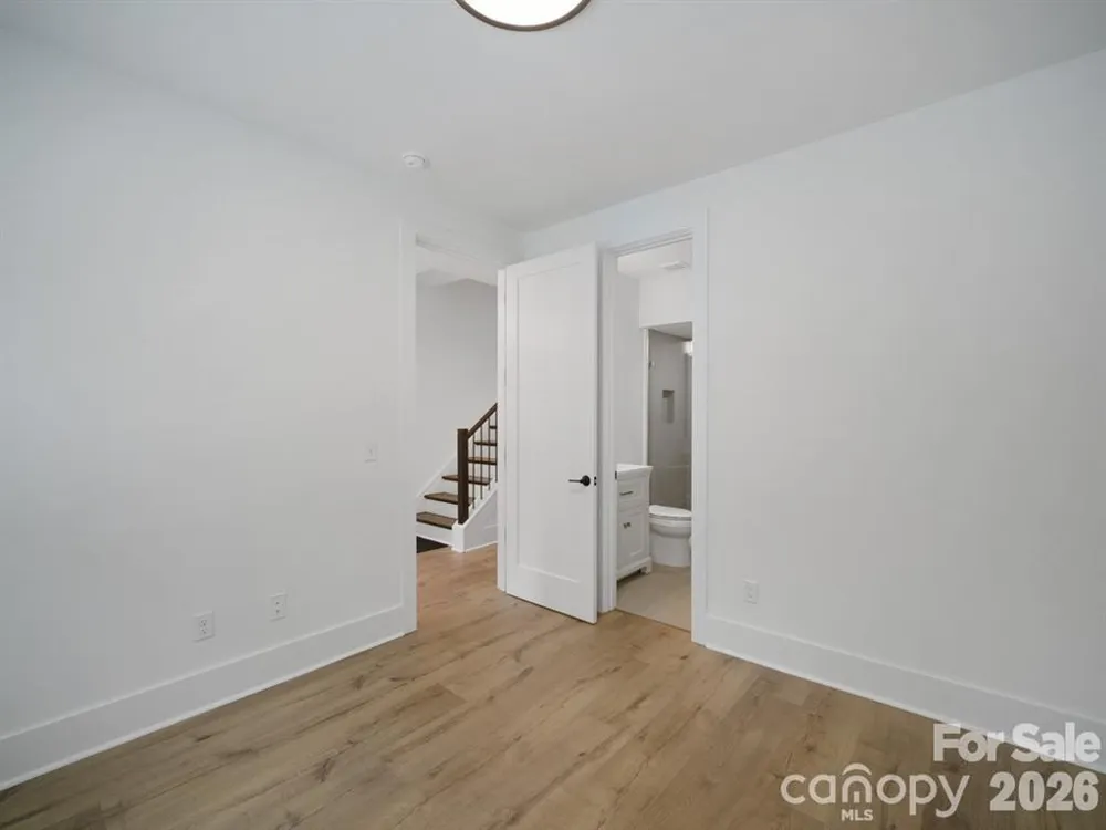 2516 Park Rose Lane #15 Charlotte, NC 28204