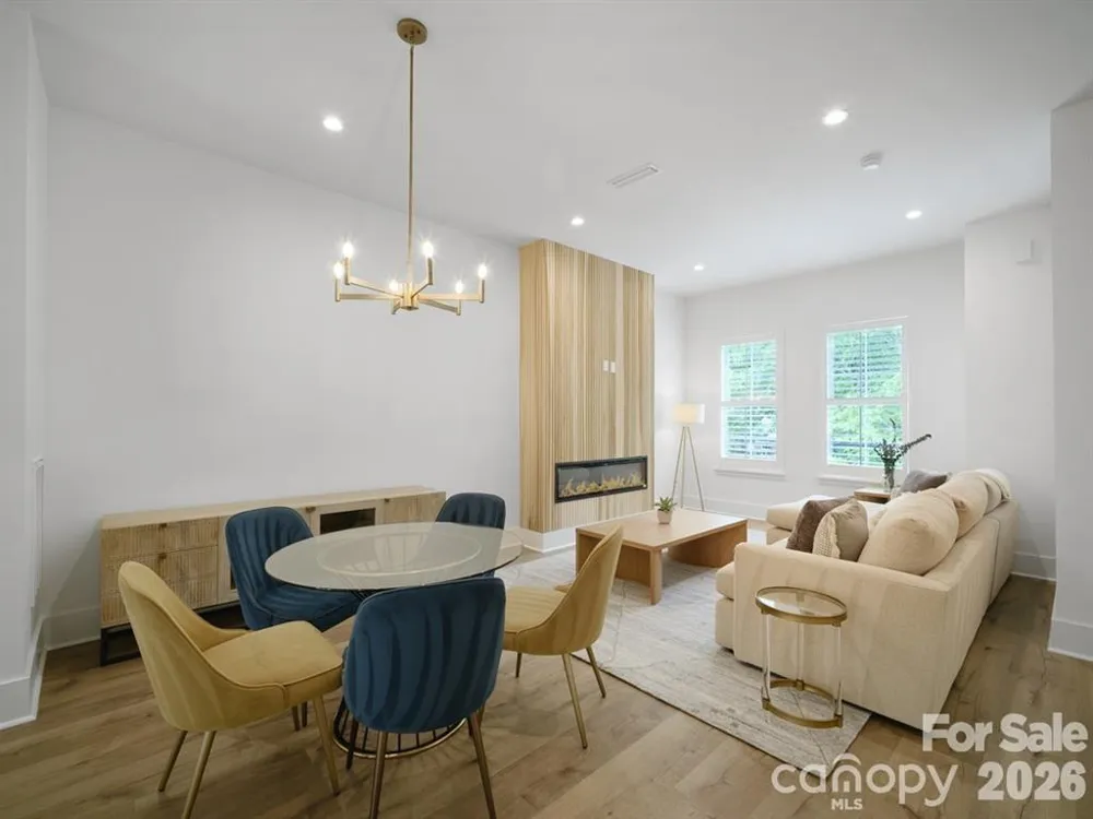 2516 Park Rose Lane #15 Charlotte, NC 28204