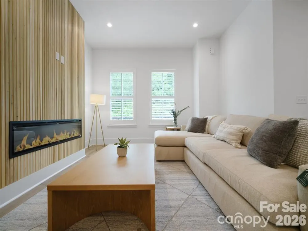 2516 Park Rose Lane #15 Charlotte, NC 28204