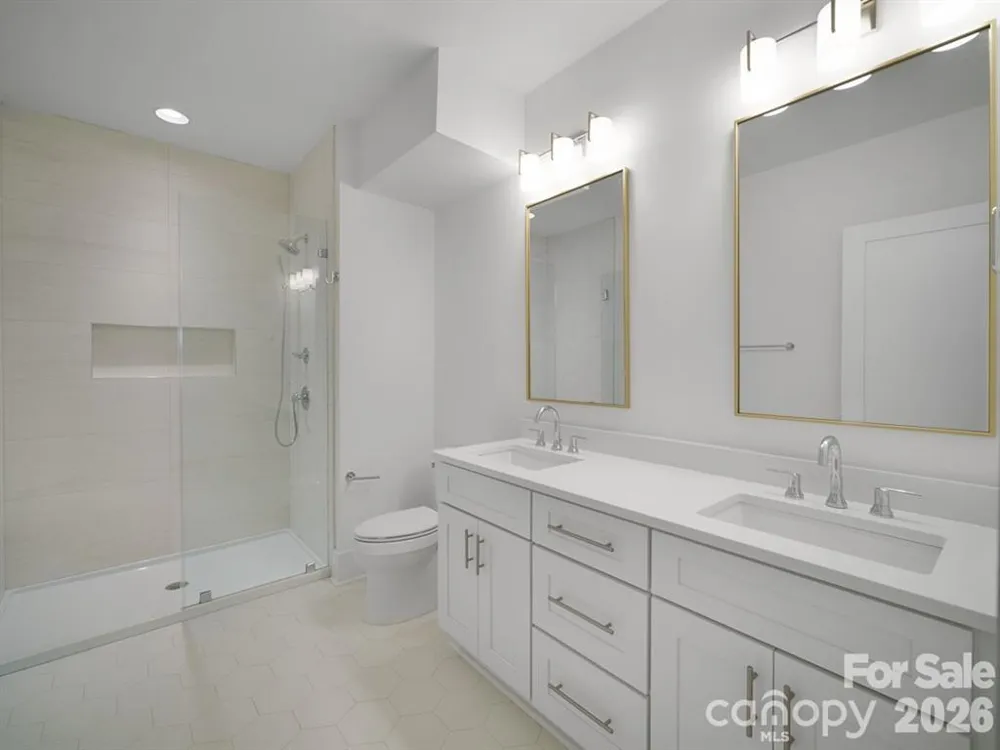 2516 Park Rose Lane #15 Charlotte, NC 28204