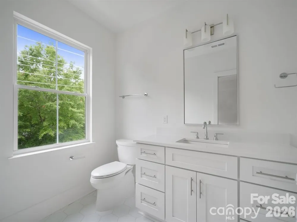 2516 Park Rose Lane #15 Charlotte, NC 28204